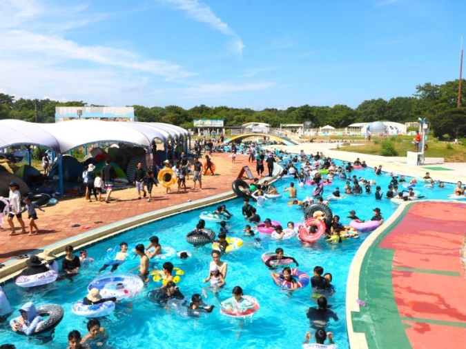 海の中道サンシャインプール　流水プール