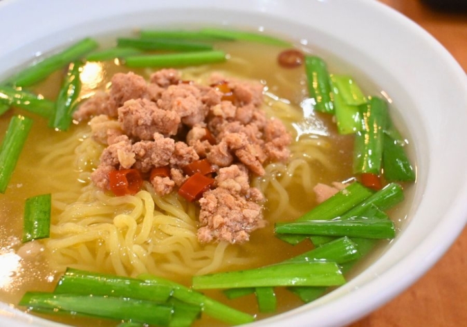 台湾料理 佳佳 台湾ラーメン塩