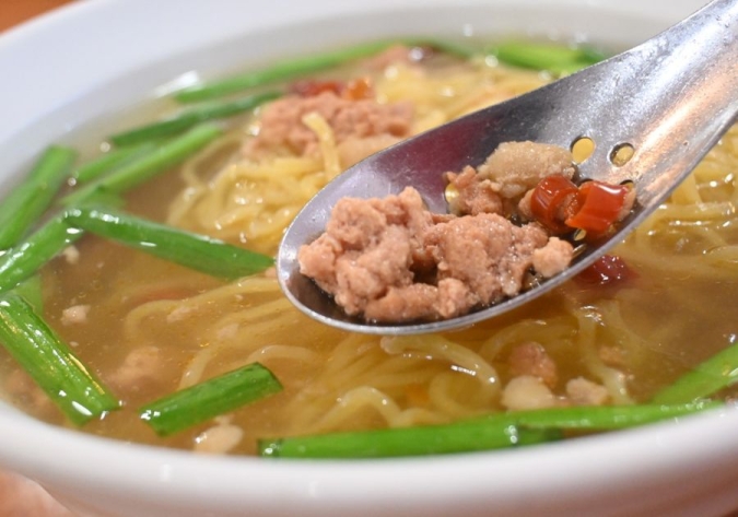 台湾料理 佳佳 台湾ラーメン塩