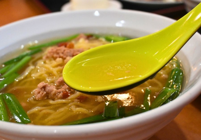 台湾料理 佳佳 台湾ラーメン塩
