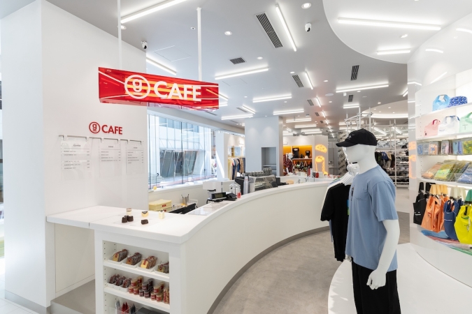 グラニフ福岡天神 カフェ