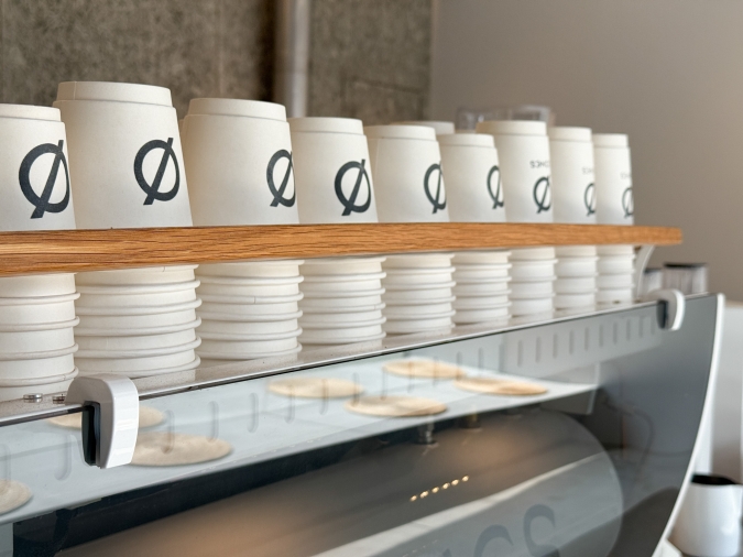 ジョネス-カップ　Ø JONES FUKUOKA（ジョネス フクオカ）