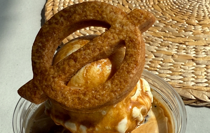 ジョネスーアフォガード　Ø JONES FUKUOKA（ジョネス フクオカ）