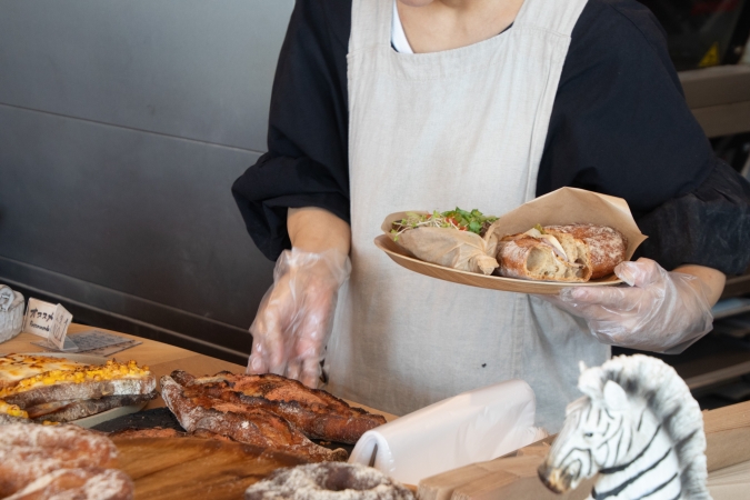 loop a bread-スタッフ