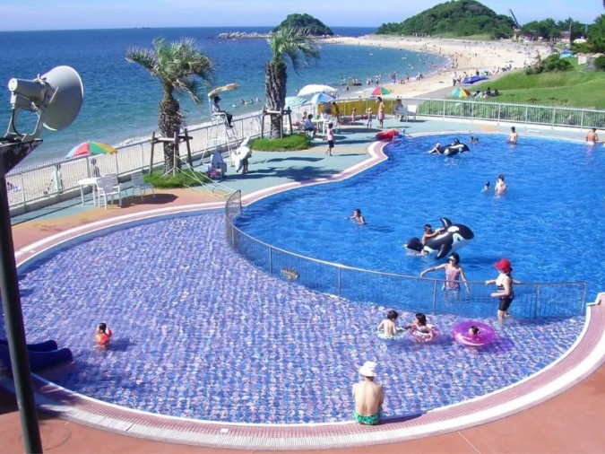 休暇村志賀島　プール