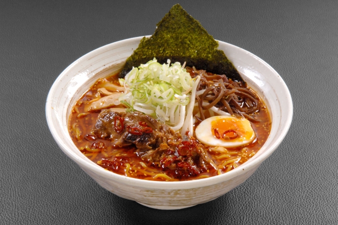 夏の北海道展　大丸福岡天神店 とろバラ軟骨うま辛味噌ラーメン