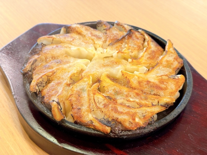 らぁめん いちむじん 渡辺通店　鉄板餃子