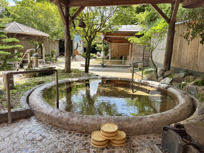 湯めぐりの宿楠水閣 露天風呂湯の禅 四季の湯