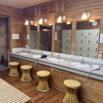 湯めぐりの宿楠水閣 露天風呂湯の禅 脱衣場