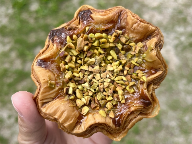 MOROBAAU （モーローバウ）ピスタチオエッグタルト