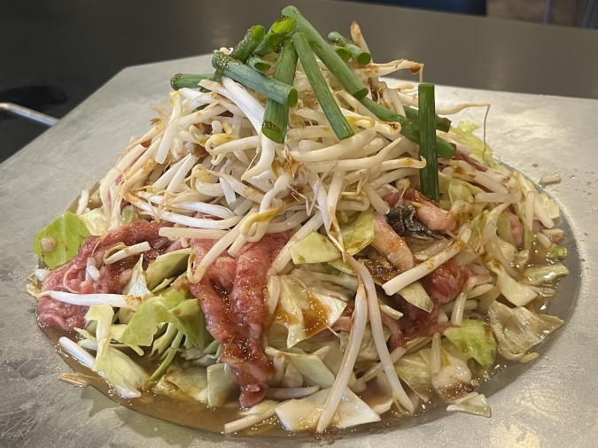 炊き肉牛ちゃん 小倉店 和牛ミックスホルモン炊き肉