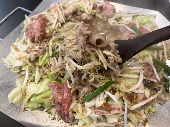 炊き肉牛ちゃん 小倉店 和牛ミックスホルモン炊き肉