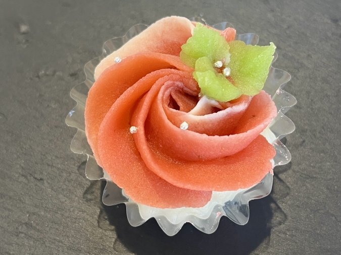 米花（はな）いちご×白あん