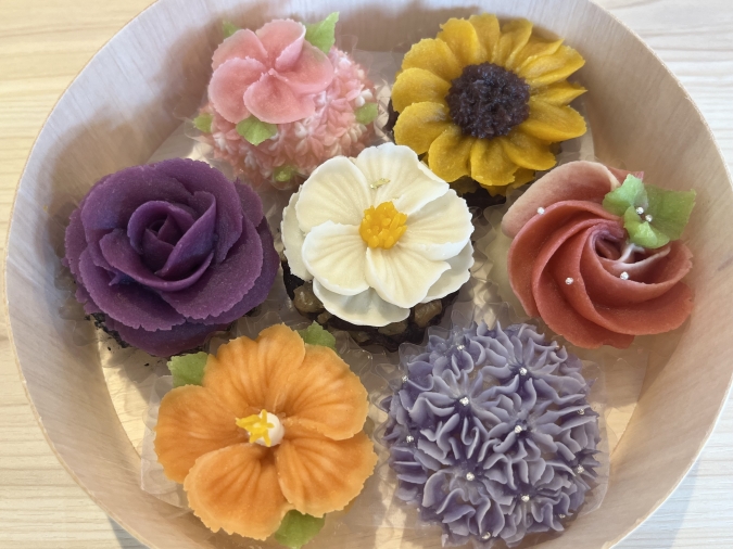 米花（はな）お花のおはぎ