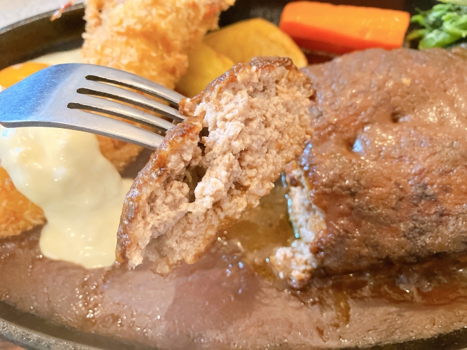 レストラン花苑　エビフライ＆ハンバーグ