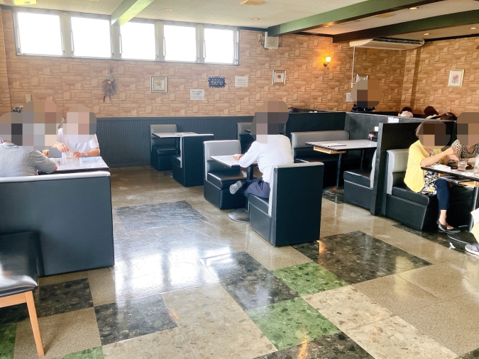 レストラン花苑　内観