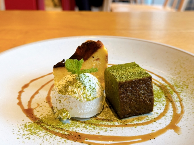 おぼんdeごはん MARK IS福岡ももち店 ハーフ2種盛り