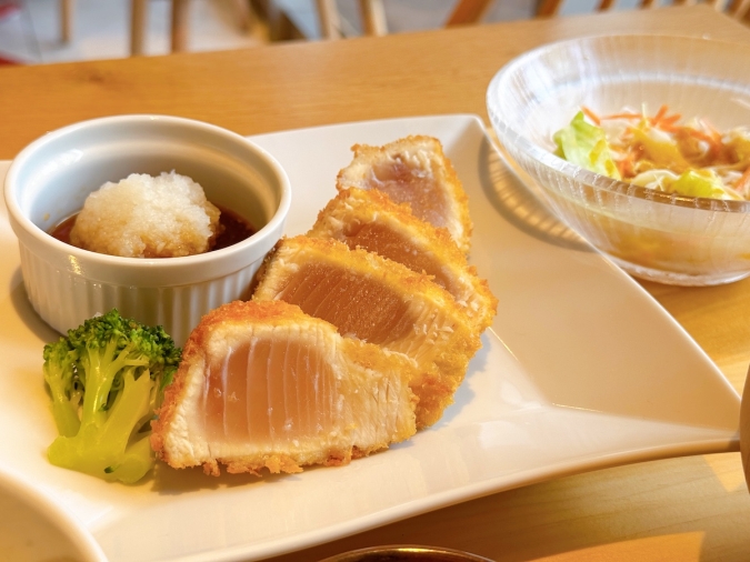 おぼんdeごはん MARK IS福岡ももち店 びんちょうまぐろのレアカツおろしぽん酢