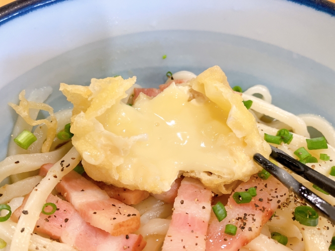 おに吉　カルボナーラ風うどん