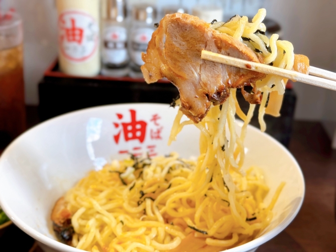 油そば一二三 福岡天神大名店　油そば