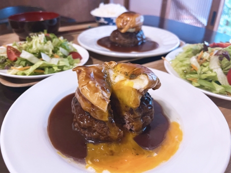 隠れ家キッチン木漏れ日