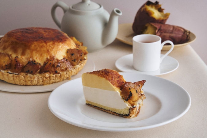 カフェ＆ブックス ビブリオテーク “蜜芋”の焦がしブリュレパイ