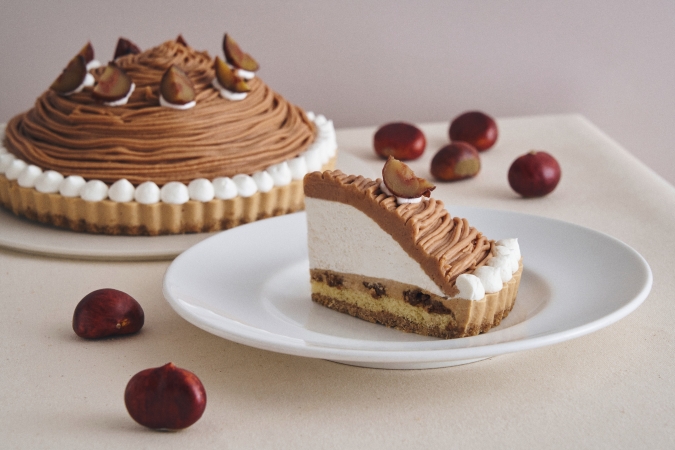 カフェ＆ブックス ビブリオテーク　フランス産栗のモンブラン