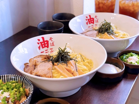 油そば一二三 福岡天神大名店　油そば