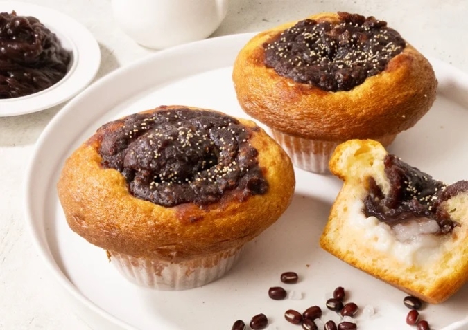 BAGEL & BAGEL　つぶあん溢れるもっちり塩ミルククリーム