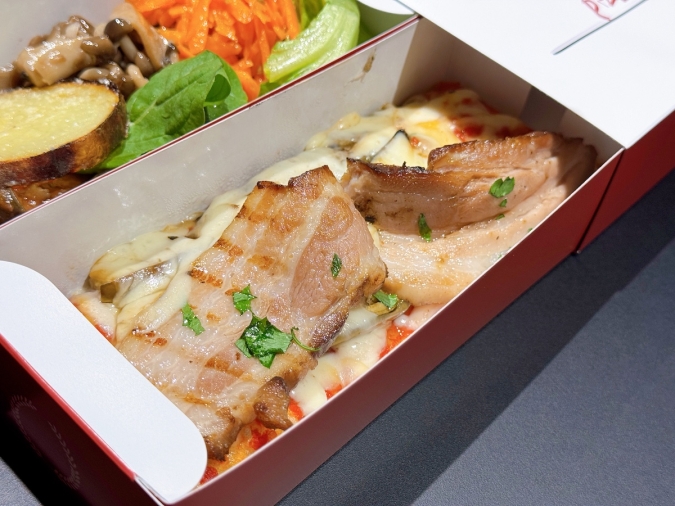 Pizza ar taio（ピッツァ アル ターイオ）秋ナスのピッツア