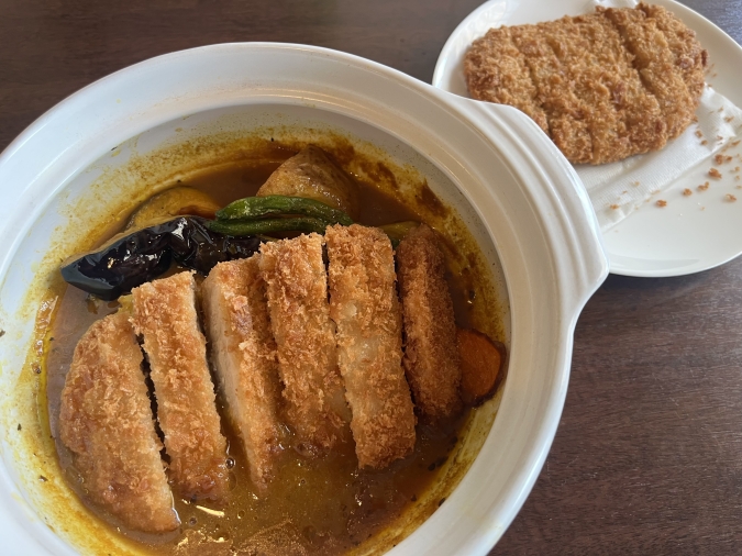 ジャングルスープカレー ロースカツスープカレー