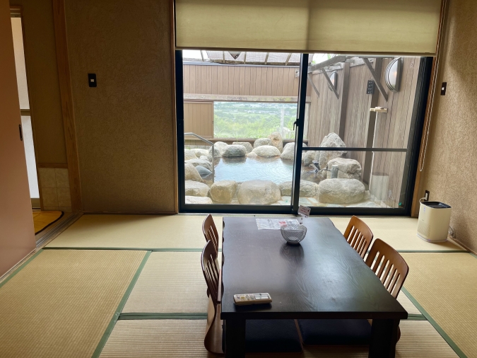 ひがしせふり温泉 山茶花の湯 岩の湯 お部屋