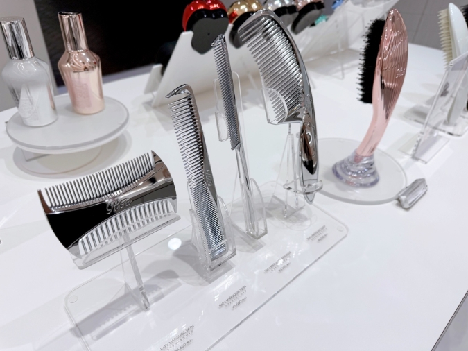 Refa（リファ）天神地下街店　ブラシ