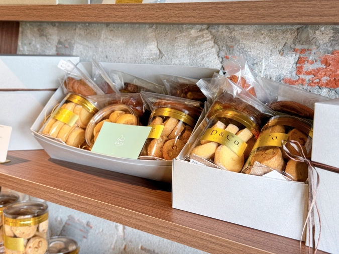 Patisserie D＆Co.（パティスリー ディーアンドカンパニー）　ギフトBOX