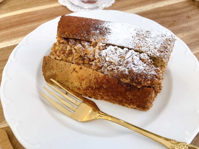 シフォンリトルキング　モカモカナッツ