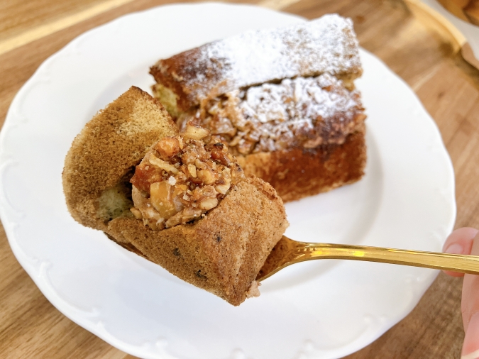 シフォンリトルキング　モカモカナッツ