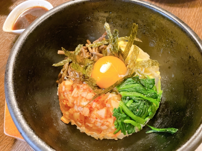 行橋ホルモン隆庵　石焼ビビンバ