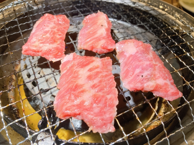 行橋ホルモン隆庵　カルビ