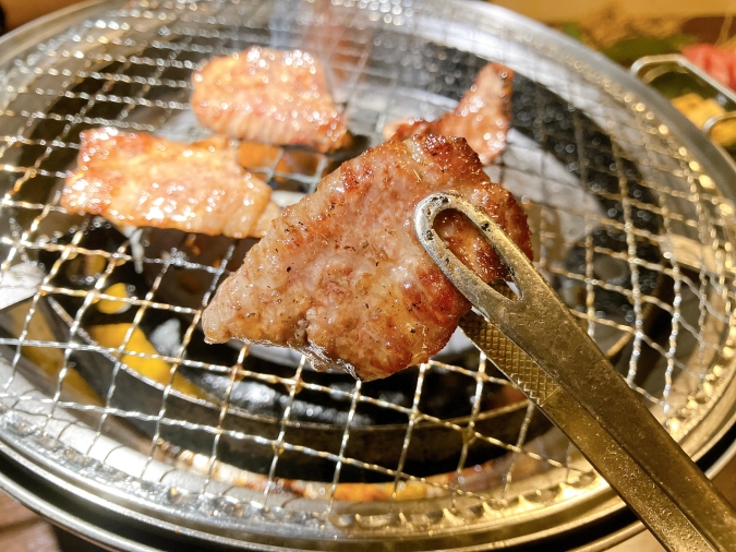 行橋ホルモン隆庵　カルビ