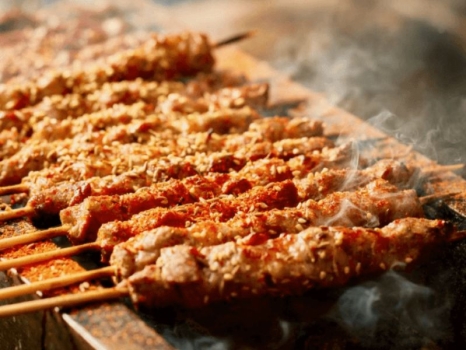 MEAT&WINE FUKUOKA　ラムの串焼き