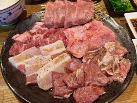 肉大将 薬院本店 肉盛り合わせ