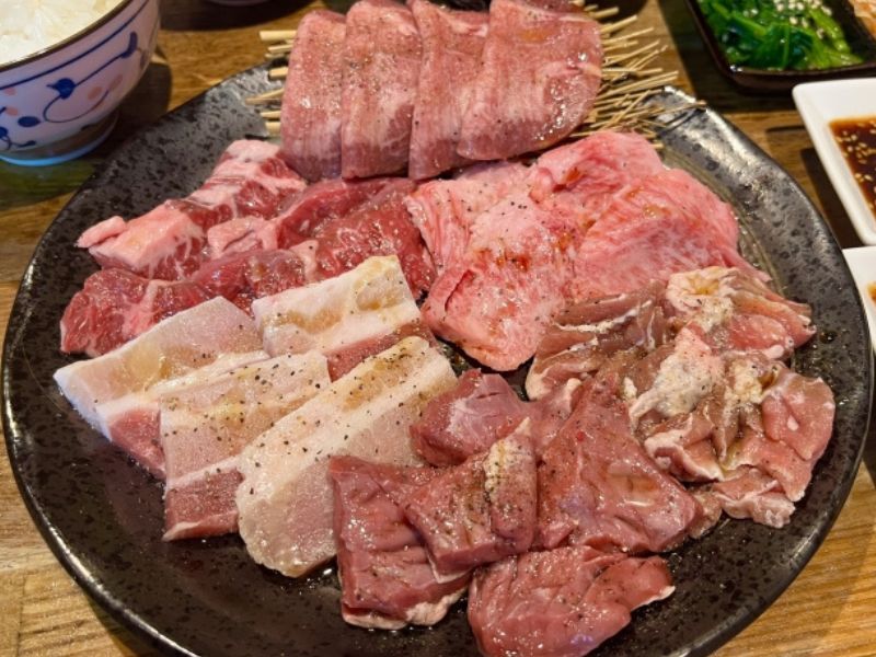肉大将 薬院本店 肉盛り合わせ