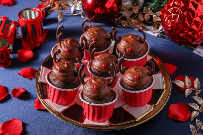 ヒルトン福岡シーホーク「アリスのクリスマス晩餐会」貴賓　赤鼻のトナカイ