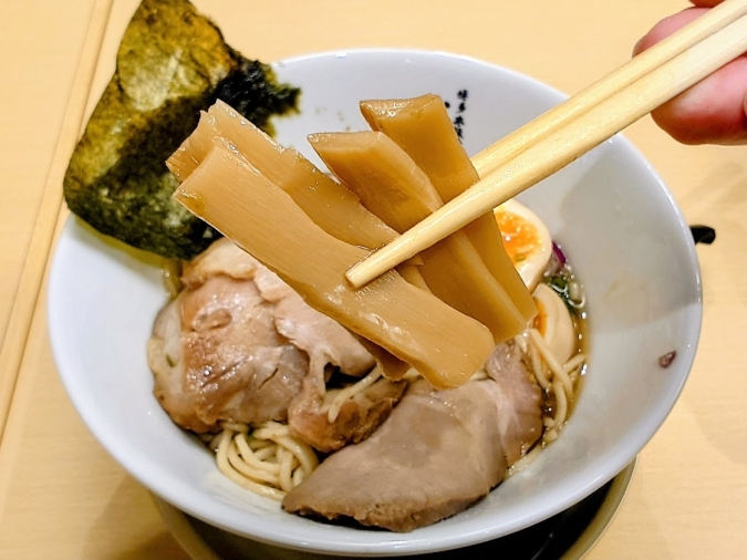 博多非豚骨なお人 博多デイトス店　高級のどぐろらぁ麵⑨