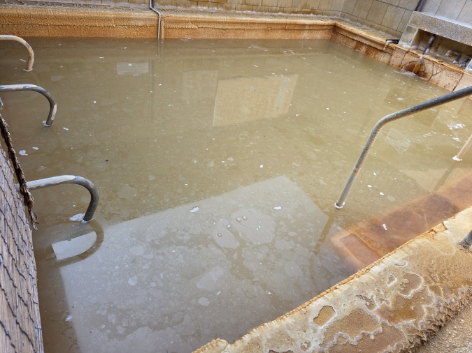 恋ぼたる　寝湯２