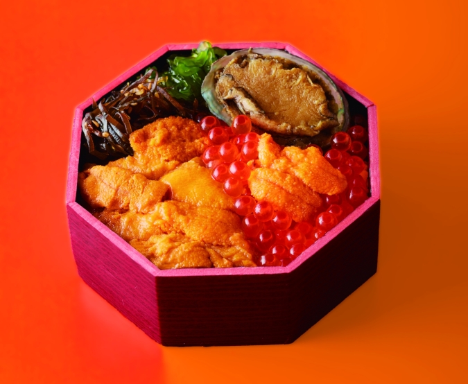 博多阪急「冬の北海道物産大会」うにたっぷりアワビ弁当