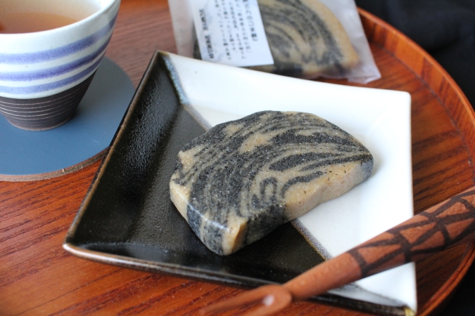 おやつ博覧会　まち子姉さんのごま餅