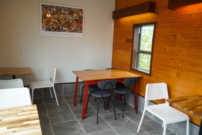 Milk＆Coffee Stand 3PT：店内