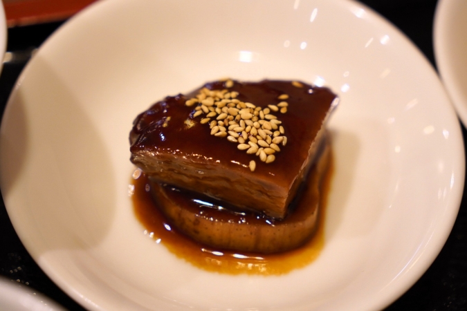 一輩子吉華　副菜　肉餅（ロービン）