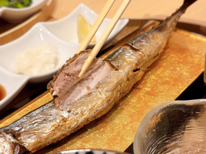 京から鰻　秋刀魚